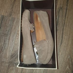 Coach women size 8.5 Sahara loafers